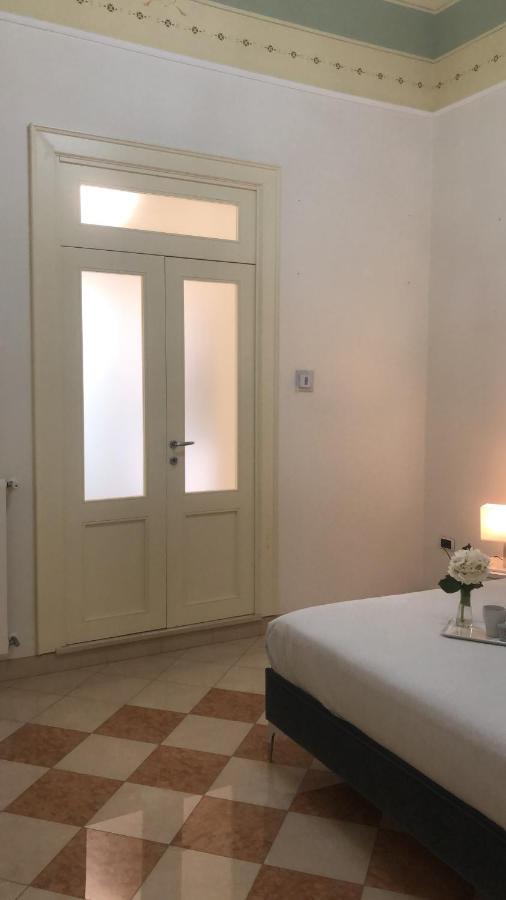 maison flores deluxe Bari Extérieur photo